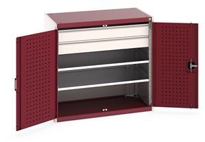 40021202.** Bott cubio kitted cupboard with lockable steel perfo lined doors 1050mm wide x 650mm deep x 1000mm high.  Supplied with 2 x 125mm high drawers and 2 x metal shelves.   Drawer capacity 75kgs, shelf capacity 100kgs....
